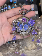 Butterfly Specimen Pocket Watch – Vintage-Inspired Keepsake with Crystals(Movable Hands)